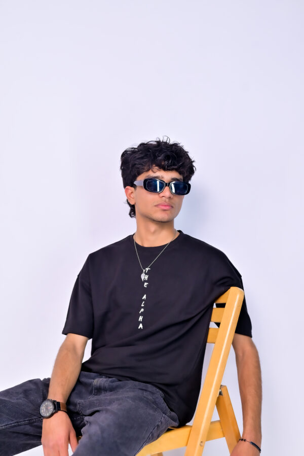 Stylish drop shoulder shirt