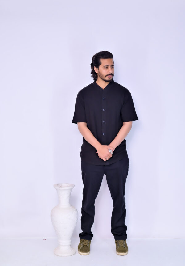 Stylish black ribbed shirt